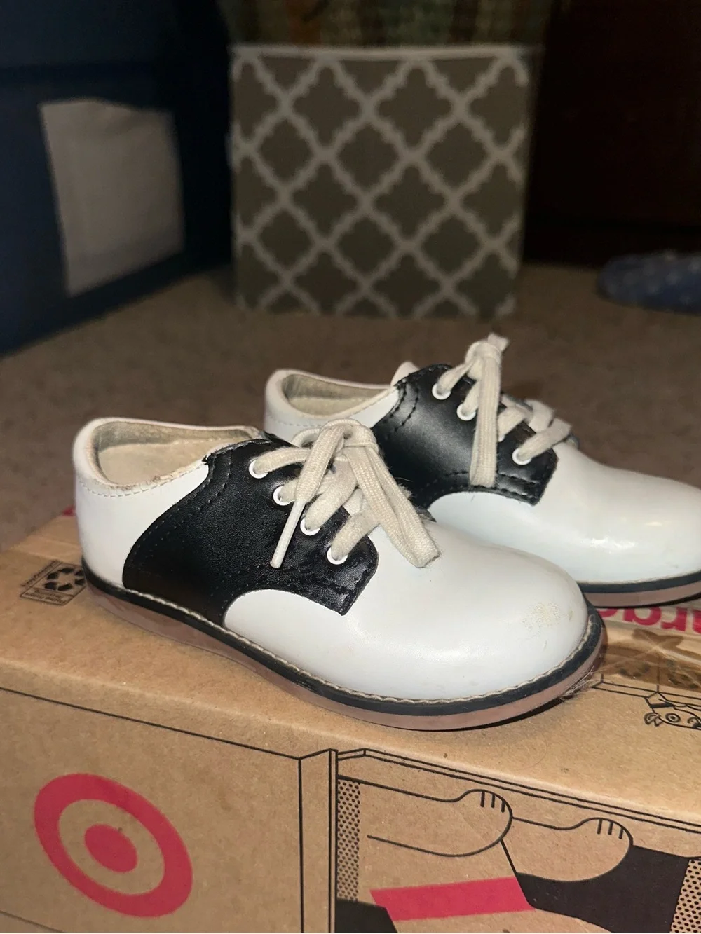 Toddler Footmates saddle shoes